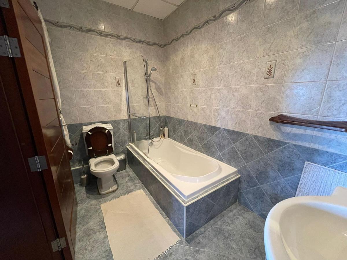 Cosy Designer Finished Apartment With Unobstructed Views 세인트폴스베이 외부 사진